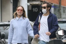 Harry Styles dan Olivia...