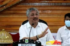 Bupati Pinrang Instruksikan...