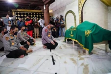 Buya Ahmad Syafii Maarif...
