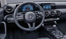 Mercedes-Benz Hentikan...