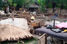 Lagi, Rumah yang Dihuni...
