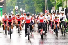 Gelar Parade Kemenangan...