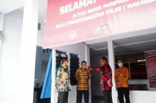 Tinjau Pos Bapas di...