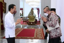 Jokowi Minta KPU Pakai...