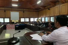 Tiga Kelurahan di Kota...