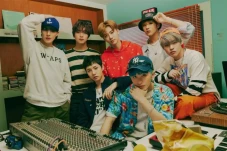 NCT Dream Rilis Video...