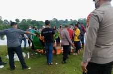 Mayat Dalam Karung di...