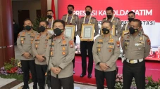 Pulang Bawa Medali Emas...