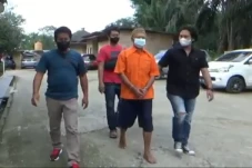 Pensiunan ASN yang Tikam...