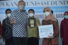 Pekan Imunisasi Dunia,...