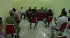 Digerebek Warganya saat...