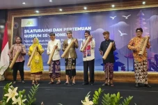 Pengelolaan dan Layanan...