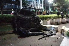 Tabrak 2 Pemotor di...