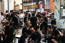 16 Tim Adu Ketangkasan...