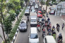 Ganjil Genap Diterapkan,...
