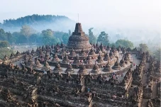 Tiket Masuk Borobudur...