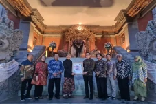 Ratusan Museum Terima...