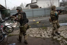 Berebut Kuasai Sievierodonetsk,...