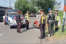 Viral! Mobil Berpelat...
