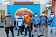 KPK Pindahkan Eks Bupati...