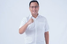 Perjuangkan Tenaga Honorer,...