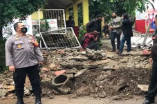 Hujan Deras Akibatkan...