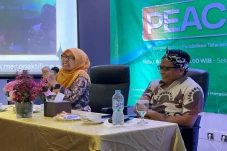 Ayo Mengajar dan Peace...