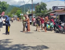 Kepanikan Warga Mamuju...
