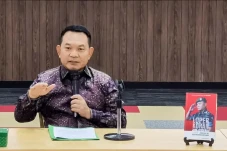 KSAD Dudung Luncurkan...