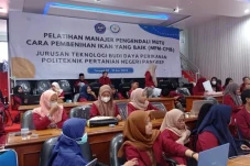 Politani Pangkep Gelar...
