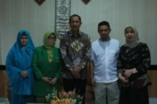 Hakim Agung Siap Bantu...
