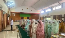 Penampakan Salat Gaib...