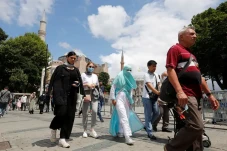 Menlu Israel Desak Warganya...