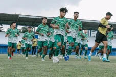 Tantang Skuad Mewah...