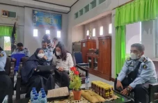 Kemenkumham Sulsel Beri...
