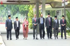 Rabu Pahing Kembali...
