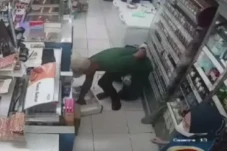 Kantongi Identitas Perampok...
