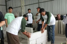 Kalla Beton Gelar CSR...