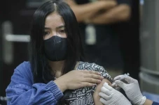 Satgas: Sudah Vaksinasi...