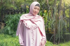 Benarkah Angelina Sondakh...