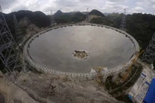 Ini Teleskop Sky Eye...