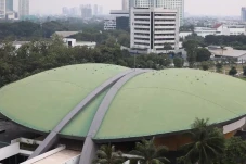 DPR Batalkan Tender...