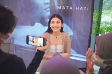 Rilis Single Mata Hati,...