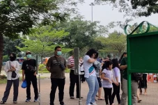 Hari Kedua Dibuka untuk...