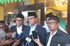 Soal Tugu Monas Kapan...