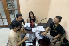 Pertama di Luar Jawa,...