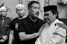 2 Bobotoh Meninggal,...
