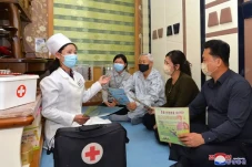Korea Utara Kerahkan...