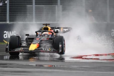 Rebut Pole Position...
