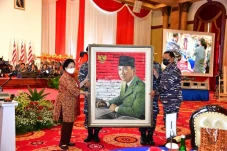 Kapal Kepresidenan Resmi...